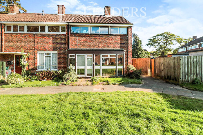 2 Bedroom Terraced House To Rent In Cooks Spinney, Harlow, CM20