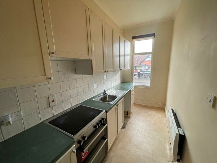 1 Bedroom Flat To Rent In Narborough Road, West End, Leicester, LE3
