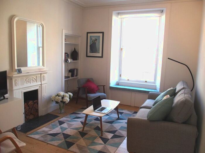 1 Bedroom Flat To Rent In Drumdryan Street, Edinburgh, EH3