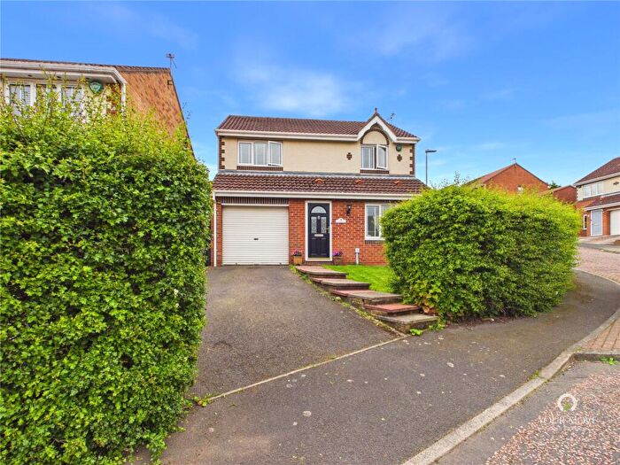 3 Bedroom Detached House For Sale In Cowell Grove, Highfield, Rowlands Gill, NE39