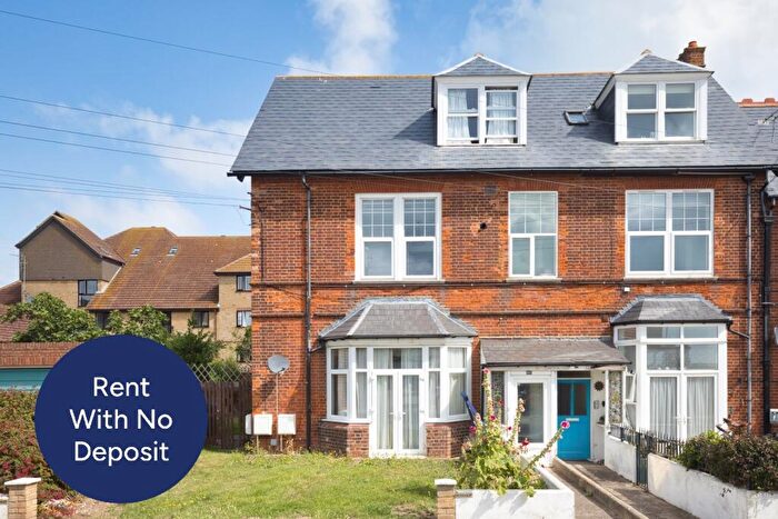 3 Bedroom Flat To Rent In Seapoint Road, Broadstairs, Kent, CT10