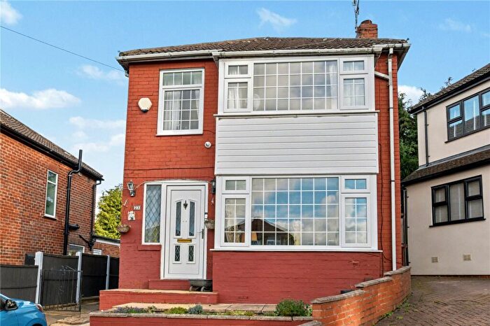 3 Bedroom Detached House For Sale In Carrholm Grove, Chapel Allerton, Leeds, LS7