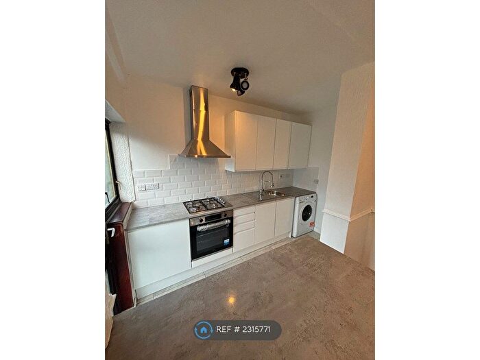 3 Bedroom Terraced House To Rent In Trafford Drive, Little Hulton, Manchester, M38