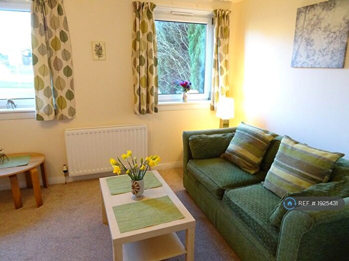 1 Bedroom Flat To Rent In Stuart Crescent, Edinburgh, EH12