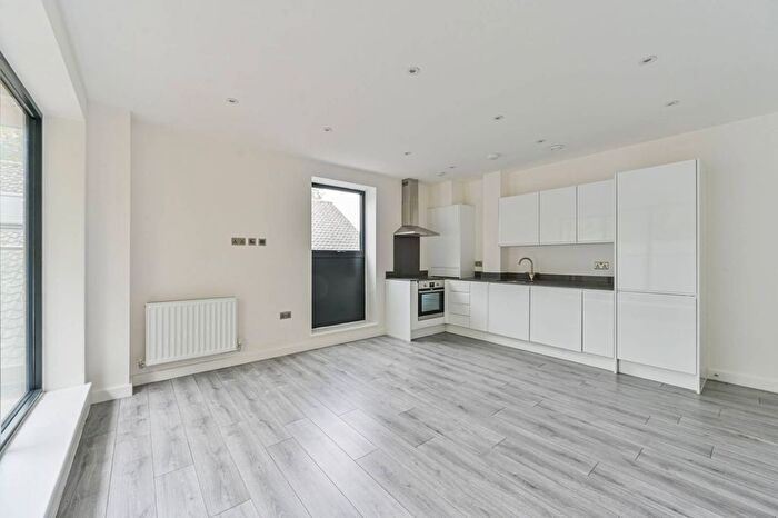 2 Bedroom Flat For Sale In Joynes House, Charlton, Greenwich, SE7