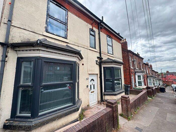6 Bedroom Terraced House To Rent In Glebe Street, Walsall, West Midlands, WS1