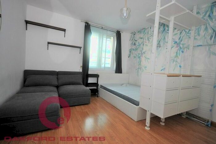 Studio To Rent In Augustus Street, Euston, NW1