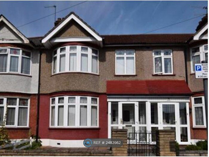 3 Bedroom Terraced House To Rent In Charles Road, Romford, RM6