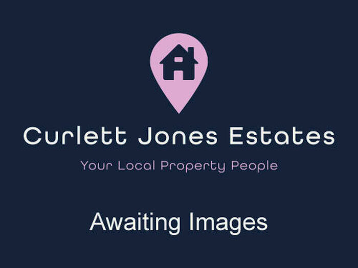4 Bedroom Semi-Detached House To Rent In Southbank Road, Southport, Merseyside., PR8