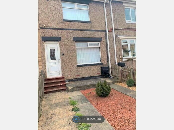 2 Bedroom Semi-Detached House To Rent In Glanton Terrace, Peterlee, SR8