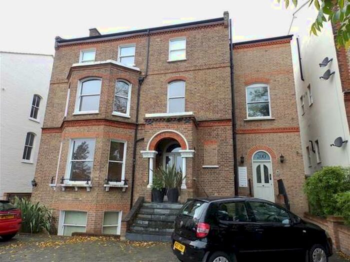 1 Bedroom Flat To Rent In Ewell Road, Surbiton, KT6
