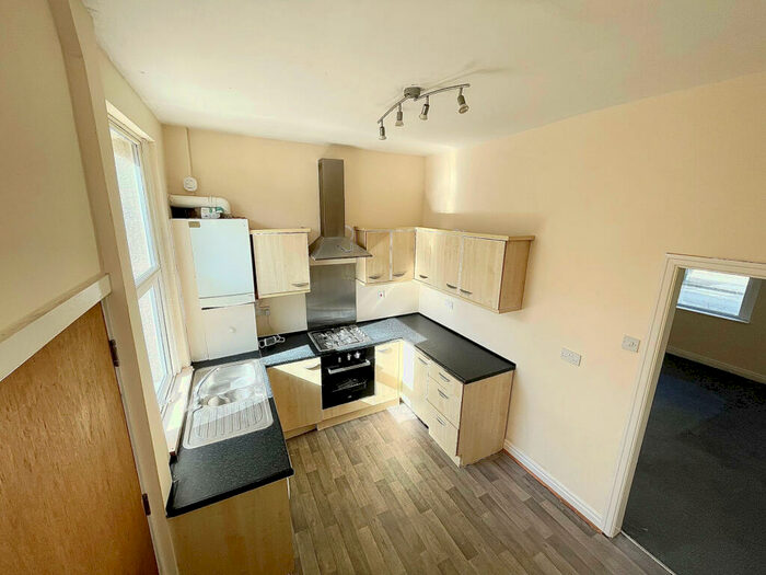 3 Bedroom Terraced House For Sale In Calverley Street, Preston, PR1