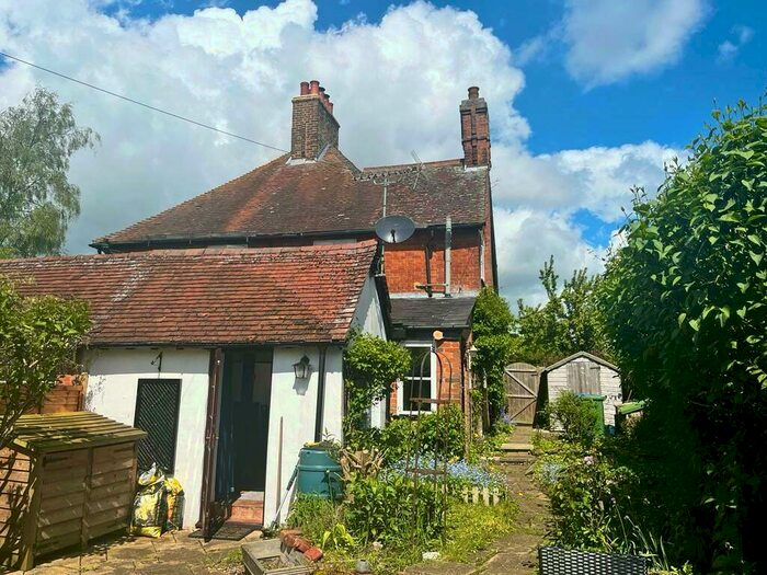 2 Bedroom Semi-Detached House To Rent In Recreation Ground, Wingrave, Aylesbury, HP22