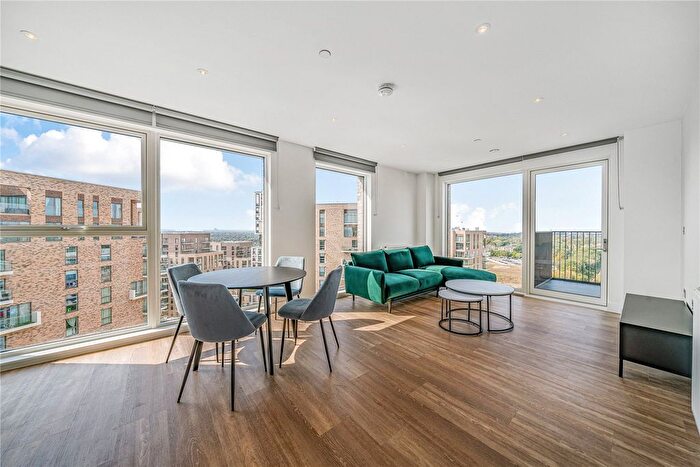 1 Bedroom Flat To Rent In Henley Cross, London, SE3