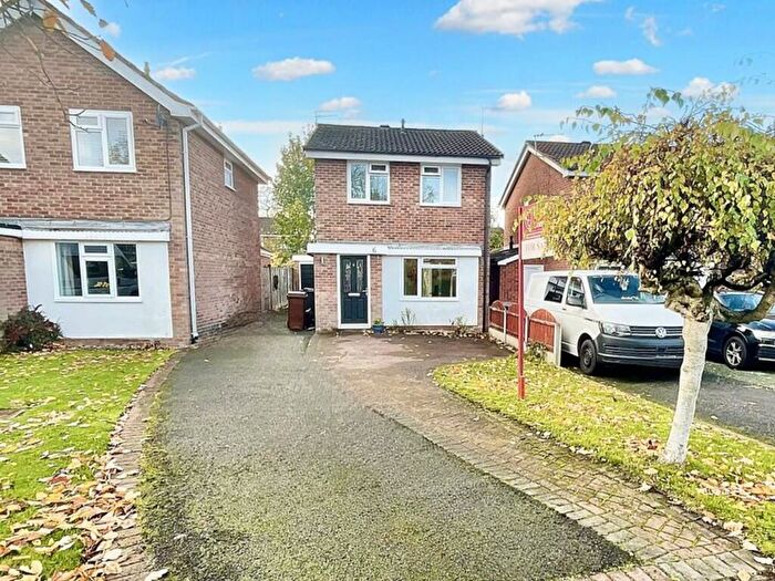 3 Bedroom Detached House For Sale In Ryecroft Close, Middlewich, CW10