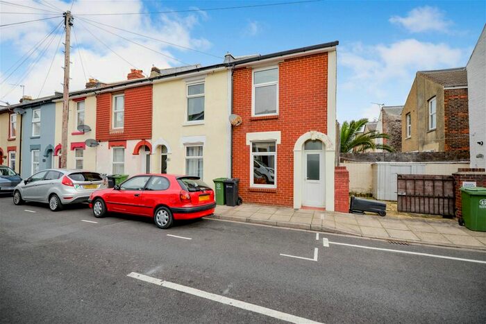 2 Bedroom End Of Terrace House To Rent In Manchester Road, Portsmouth, Hampshire, PO1