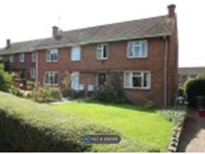 3 Bedroom Semi-Detached House To Rent In Southway, Leamington Spa, CV31