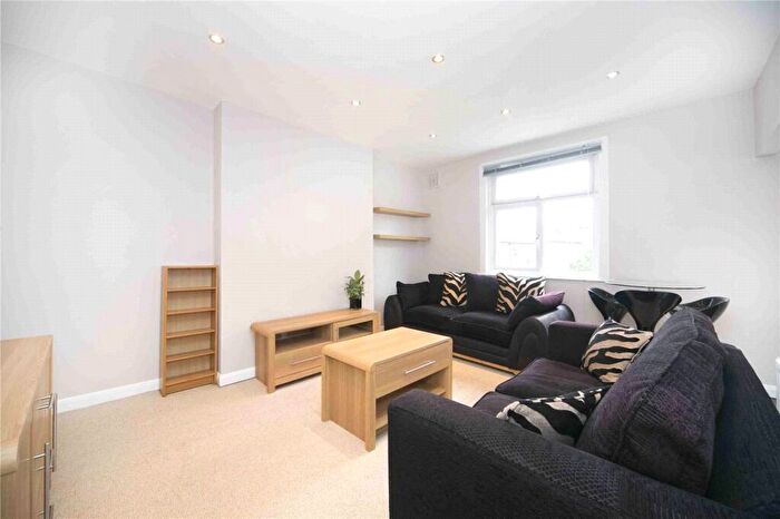 1 Bedroom Apartment For Sale In Hillmarton Road, Islington, London, N7