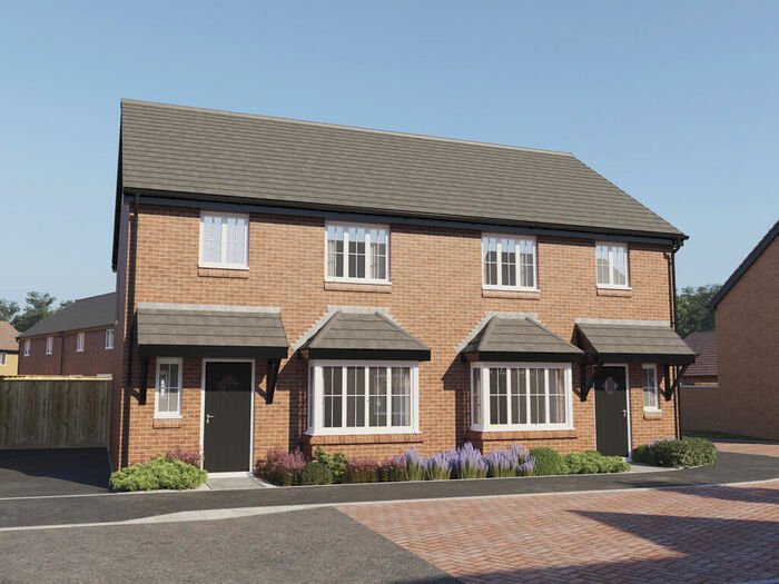 3 Bedroom Semi-Detached House For Sale In Queensway, Llanwern, Newport, NP19