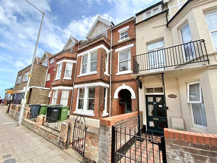 2 Bedroom Flat To Rent In Prince Of Wales Road, Cromer, NR27
