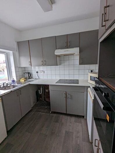 2 Bedroom Flat To Rent In Hornchurch Road, Hornchurch, RM11