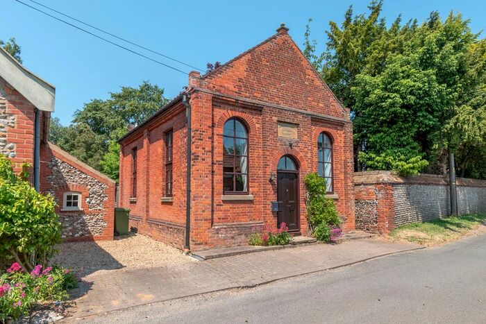 2 Bedroom Property For Sale In Chapel Street, Warham, NR23