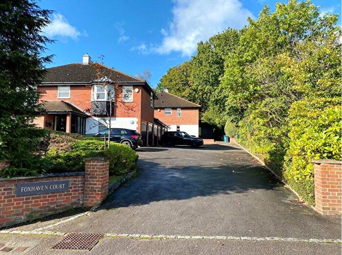 2 Bedroom Apartment For Sale In Bagshot Road, Sunninghill, Ascot, Berkshire, SL5