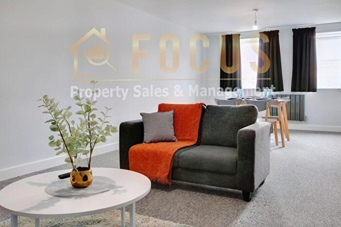 2 Bedroom Flat To Rent In Clarendon Park Road, Leicester, LE2