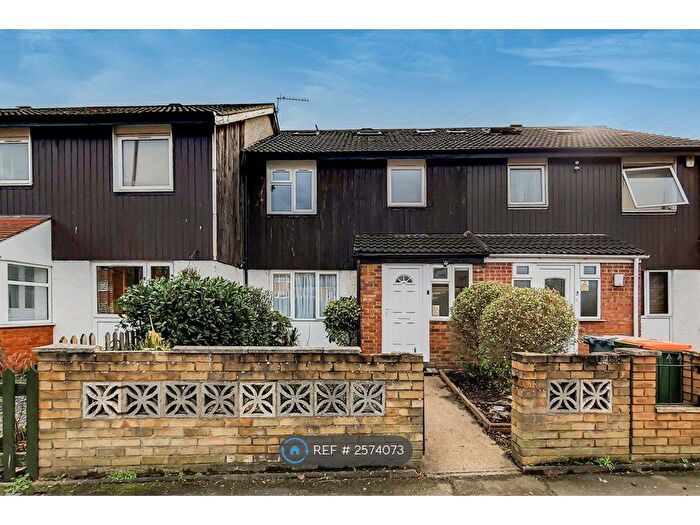 5 Bedroom Terraced House To Rent In Vicarage Lane, London, E15