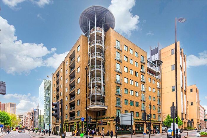 3 Bedroom Flat To Rent In Londinium Tower, E1