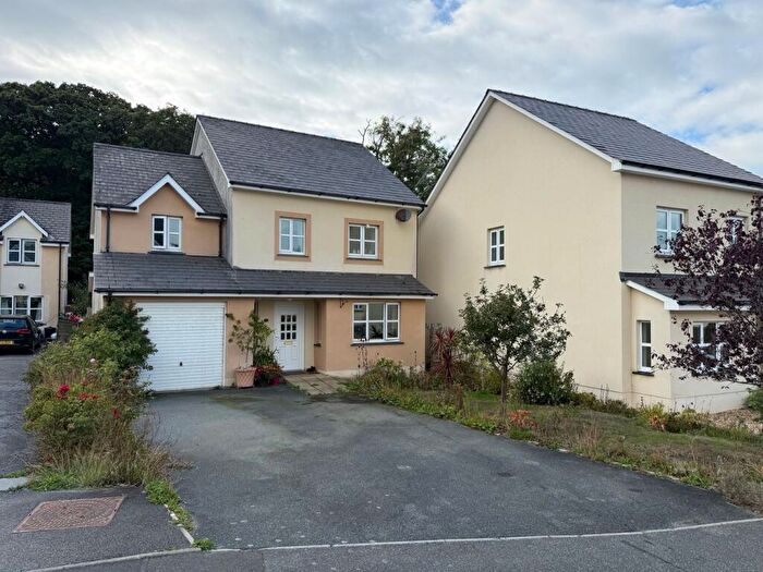 4 Bedroom Detached House For Sale In Cnwc Y Lili, New Quay, SA45