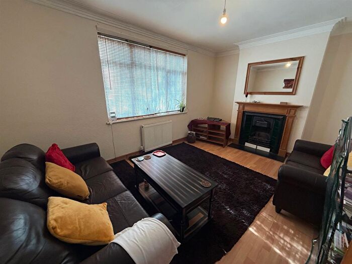1 Bedroom Maisonette To Rent In Oldfield Lane North, Greenford, UB6