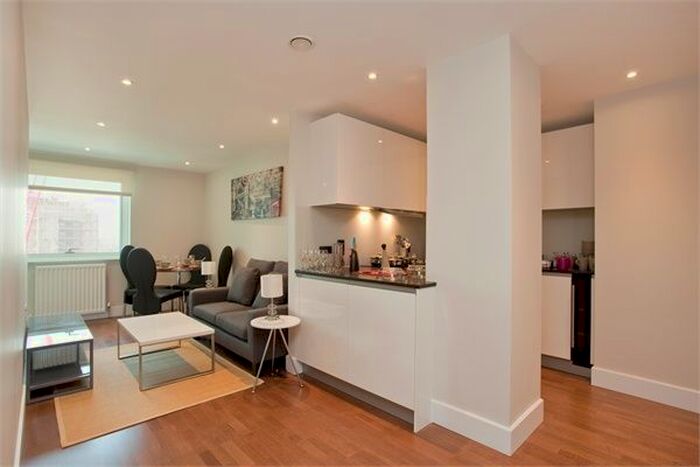 1 Bedroom Flat To Rent In Crawford Building, Whitechapel High Street, London, E1