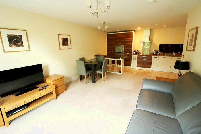 2 Bedroom Flat To Rent In Lynx Court, Wallis Square, Farnborough, Hampshire GU14
