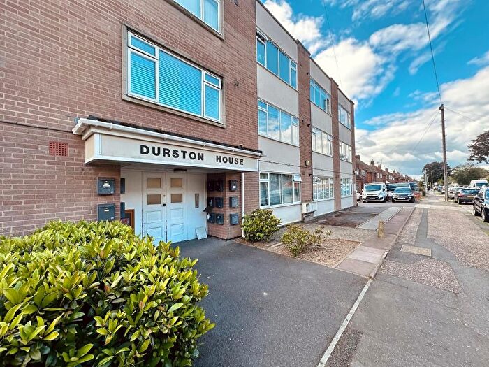 2 Bedroom Flat To Rent In Chesterfield Road, Goring, Worthing, West Sussex, BN12