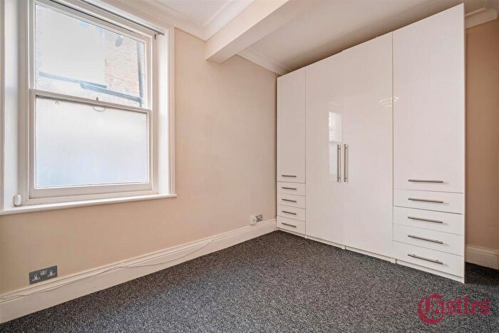 1 Bedroom Flat For Sale In Coolhurst Road, N8