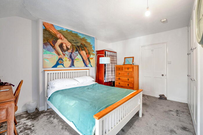 1 Bedroom Flat For Sale In Coley Hill, Reading, RG1