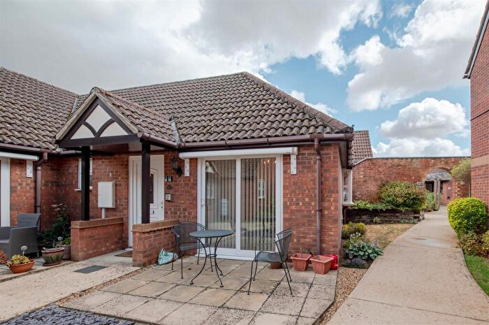 2 Bedroom Semi-Detached Bungalow For Sale In The Cloisters, Rectory Road, Rushden, NN10