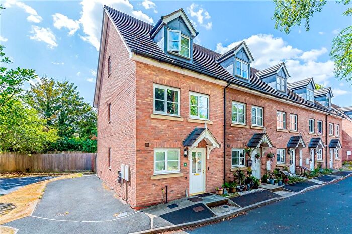 3 Bedroom End Terrace House For Sale In Peacock Grove, Red Lake, Telford, Shropshire, TF1