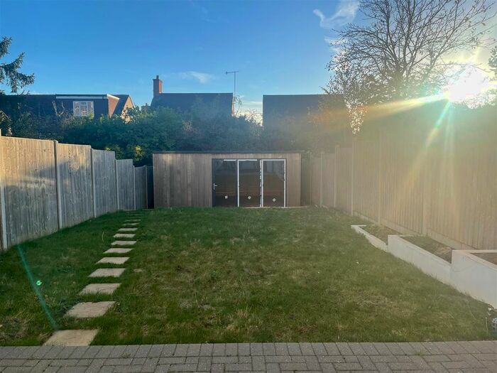 1 Bedroom Property To Rent In Beechcroft Road, Bushey WD23