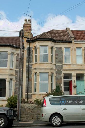 2 Bedroom Terraced House To Rent In Holmesdale Road, Bristol, BS3