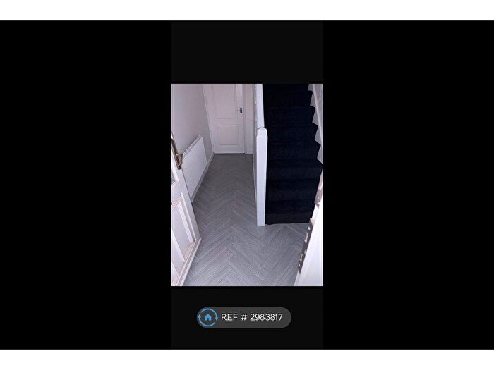 2 Bedroom Semi-Detached House To Rent In Silkstone View, Barnsley, S74