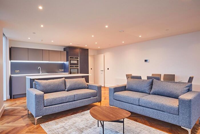 2 Bedroom Apartment For Sale In South Tower, M15