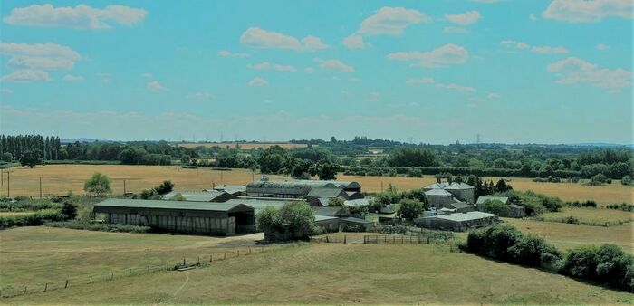 5 Bedroom Farm House For Sale In White House Farm Bourton Buckinghamshire, MK18