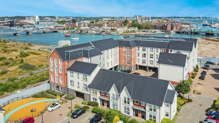 2 Bedroom Apartment To Rent In Jefferson Avenue, Hamworthy, BH15