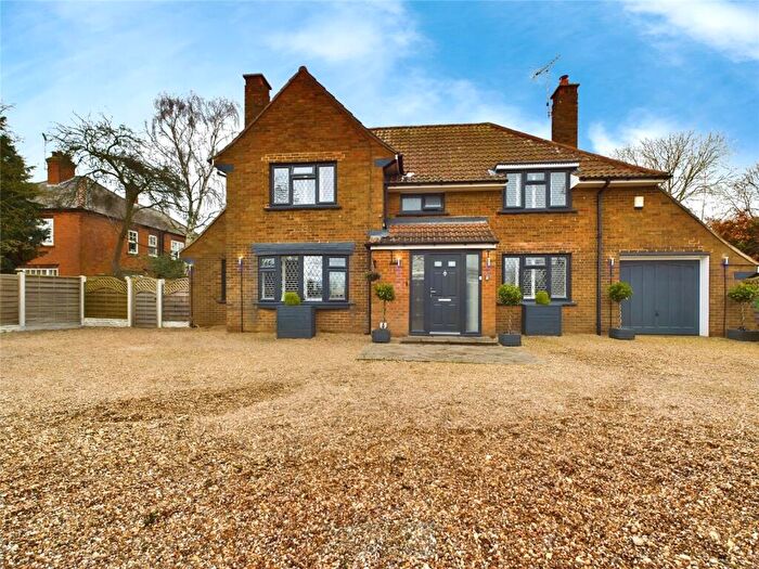 3 Bedroom Detached House For Sale In Church Lane, Averham, Newark, Nottinghamshire, NG23