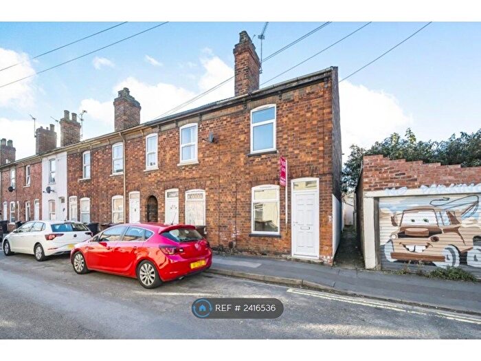 2 Bedroom End Of Terrace House To Rent In Cross Street, Lincoln, LN5