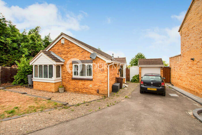 3 Bedroom Bungalow To Rent In Setford Road, Lordswood, Chatham, Kent, ME5