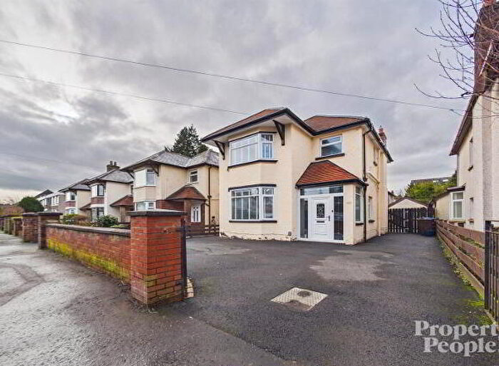 3 Bedroom Detached House For Sale In Finaghy Road South, Belfast, BT10