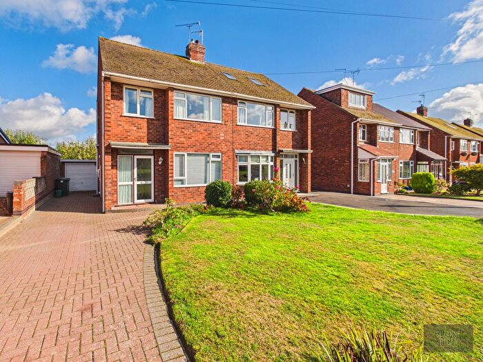 3 Bedroom Semi Detached House For Sale In Wolverton Road, Coventry, West Midlands, CV5